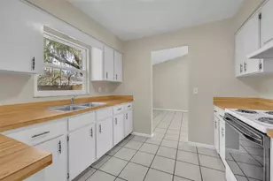 3046 N Windchime Cir, Apopka, FL 32703 - Photo 7