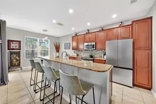 7755 Grassendale St, Kissimmee, FL 34747 - Photo 11