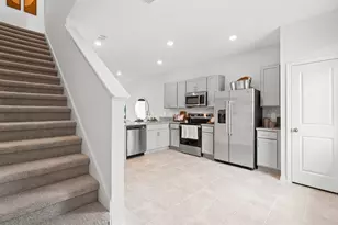 2886 Skyline Loop, Kissimmee, FL 34758 - Photo 5