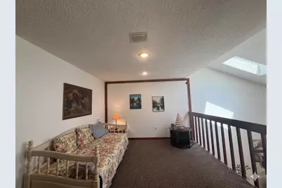 804 Palm Harbor Court, Leesburg, FL 34748 - Photo 17