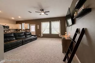 2024 Hemingway Cir, Groveland, FL 34736 - Photo 13