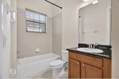 10429 Stapeley Dr, Orlando, FL 32832 - Photo 9