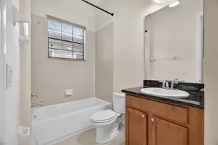 10429 Stapeley Dr, Orlando, FL 32832 - Photo 9