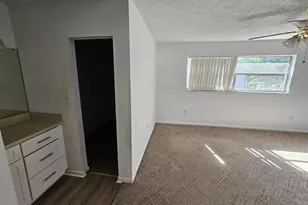 2796 Curry Ford Rd, Orlando, FL 32806 - Photo 11