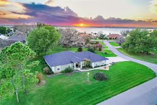 103 Glistening Dr, Auburndale, FL 33823 - Photo 1