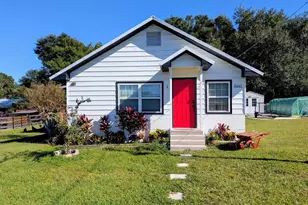 15243 S Hwy 25, Weirsdale, FL 32195 - Photo 1