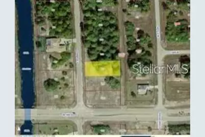 875 Boundry Boulevard, Rotonda West, FL 33947 - Photo 1