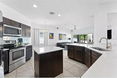 1020 Kellogg Drive, Tavares, FL 32778 - Photo 15