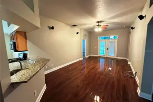 809 Straw Lake Dr, Brandon, FL 33510 - Photo 9