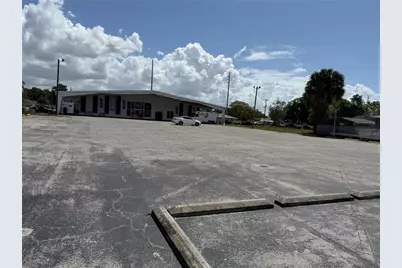 2001 S Bay Street, Eustis, FL 32726 - Photo 5