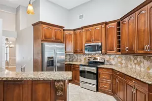 8045 Landgrove Ct, Orlando, FL 32819 - Photo 13