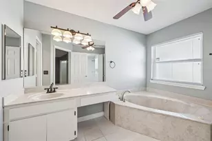 8045 Landgrove Ct, Orlando, FL 32819 - Photo 19