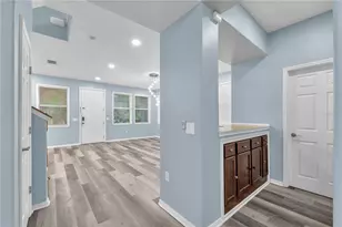 10638 Dawns Light Dr, Riverview, FL 33578 - Photo 11