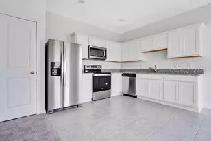 509 Madison Dr, Davenport, FL 33837 - Photo 7