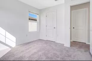 509 Madison Dr, Davenport, FL 33837 - Photo 19