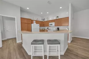 2604 Alcade Pl, The Villages, FL 32163 - Photo 17