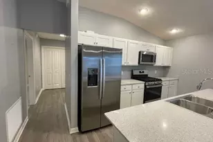 1221 Sean Curran Ct, The Villages, FL 34762 - Photo 27
