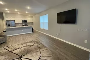 1221 Sean Curran Ct, The Villages, FL 34762 - Photo 11