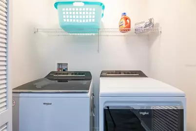 161 Las Fuentes Drive, Kissimmee, FL 34746 - Photo 33