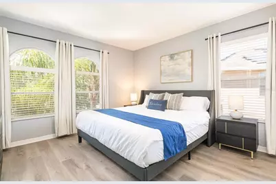 161 Las Fuentes Drive, Kissimmee, FL 34746 - Photo 17