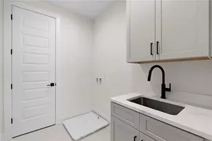 2505 Amherst Ave, Orlando, FL 32804 - Photo 19