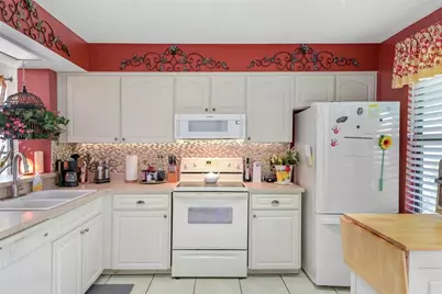 610 Casa Park G Court, Winter Springs, FL 32708 - Photo 11