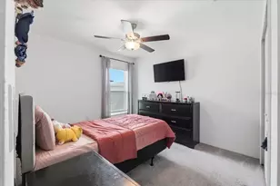 1923 Red Loop, Lakeland, FL 33801 - Photo 29