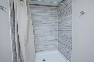 2009 Pine St, Saint Cloud, FL 34769 - Photo 7