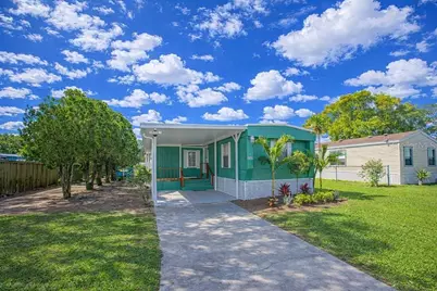 2009 Pine Street, Saint Cloud, FL 34769 - Photo 1