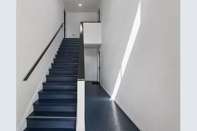 525 Conway Road #202, Orlando, FL 32807 - Photo 3