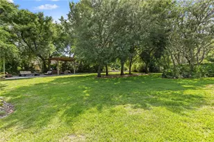 1811 Brackenhurst Pl, Lake Mary, FL 32746 - Photo 45