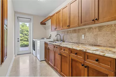 1811 Brackenhurst Place, Lake Mary, FL 32746 - Photo 31