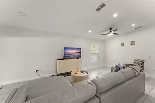 1490 11th Ave, Deland, FL 32724 - Photo 13