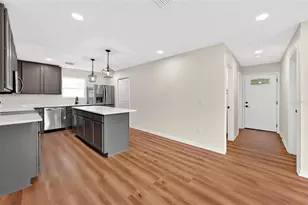 607 Thomas Ave, Leesburg, FL 34748 - Photo 3