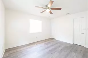 23548 Franklin Ave, Sorrento, FL 32776 - Photo 19