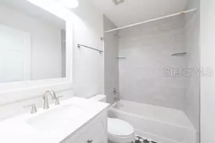 23548 Franklin Ave, Sorrento, FL 32776 - Photo 15