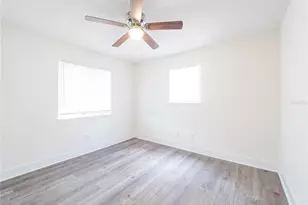 23548 Franklin Ave, Sorrento, FL 32776 - Photo 17