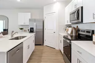 740 Seagrove Trl, Saint Cloud, FL 34771 - Photo 5