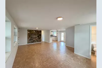 2126 Smithfield Circle S, Lakeland, FL 33801 - Photo 7