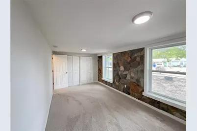 2126 Smithfield Circle S, Lakeland, FL 33801 - Photo 13