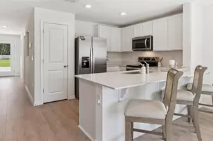 725 Preston Cv Dr, Saint Cloud, FL 34771 - Photo 9