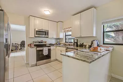 4149 Montrose Court, Orlando, FL 32812 - Photo 7