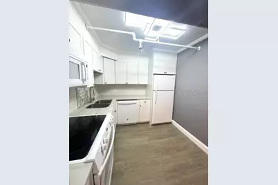 400 E Colonial Drive #408, Orlando, FL 32803 - Photo 5