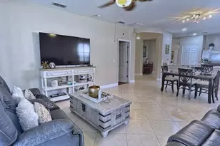 9162 Venezia Plantation Dr, Orlando, FL 32829 - Photo 11