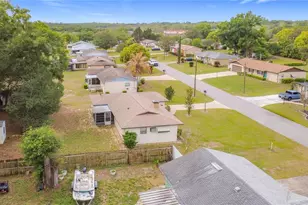 615 Third Ave, Lady Lake, FL 32159 - Photo 49