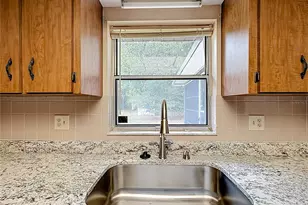 615 Third Ave, Lady Lake, FL 32159 - Photo 17