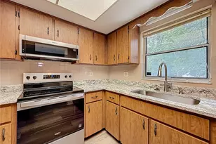 615 Third Ave, Lady Lake, FL 32159 - Photo 15
