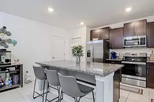 1699 Red Loop, Lakeland, FL 33801 - Photo 9