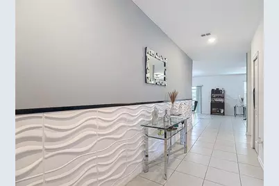 1699 Red Loop, Lakeland, FL 33801 - Photo 3