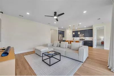 5346 Royal Point Avenue, Kissimmee, FL 34746 - Photo 9